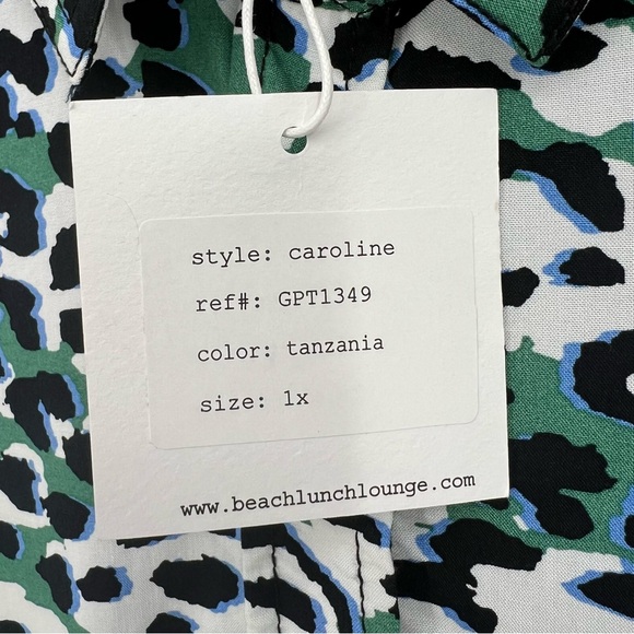 BeachLunchLounge Top Womens Plus Size Green Leopard Print Button Roll Tab Sleeve - Picture 13 of 16